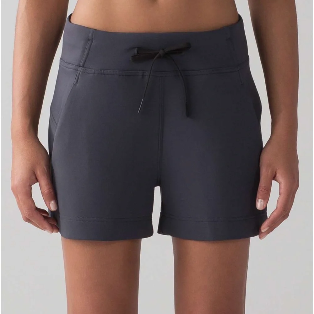Lululemon In-Form Short - Picture 3 of 5